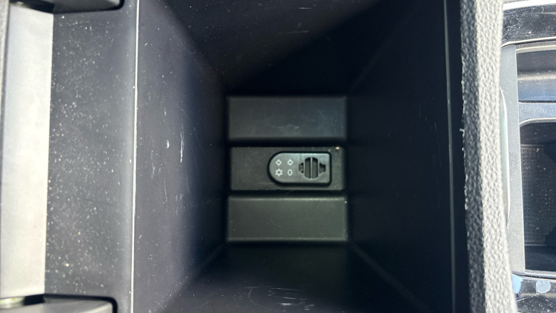 MG Hs 1.5 T-GDI Exclusive 5dr DCT Petrol Hatchback